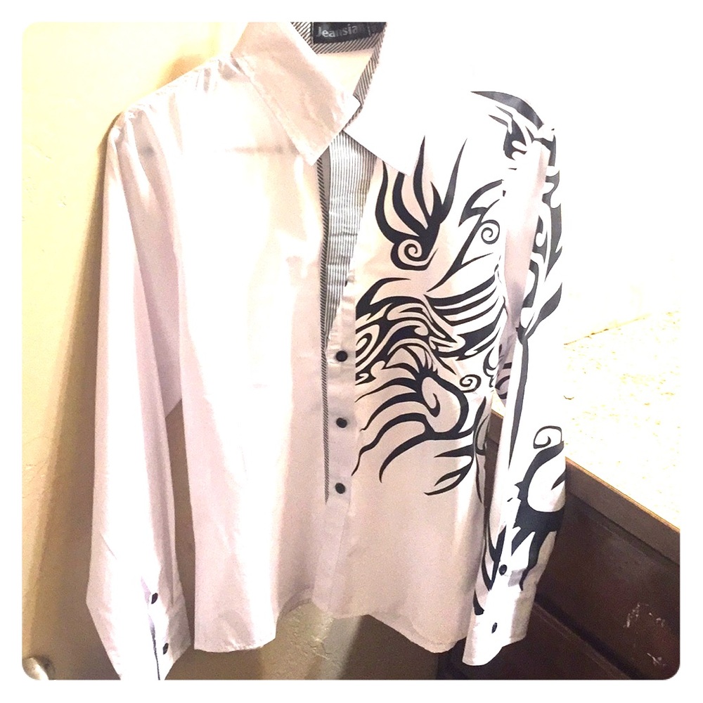 White long sleeve shirt